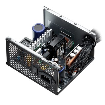 XPG KYBER 750W moduł zasilaczy 20+4 pin ATX ATX Czarny