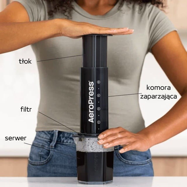 R8V1e1F1i0Z0m1S7C584n3d8q2c542M8.jpg